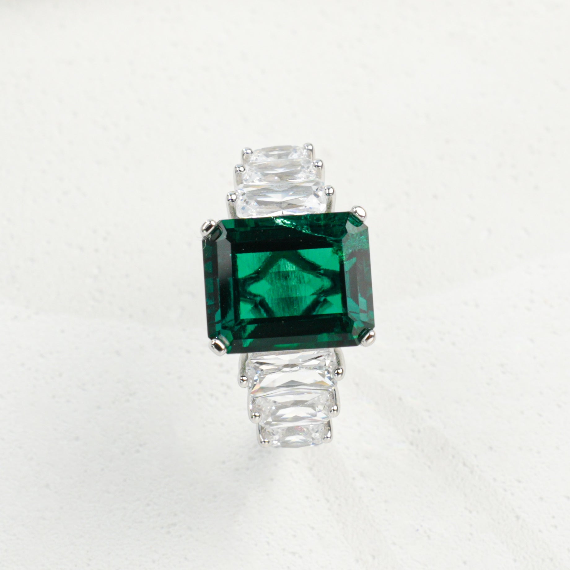 Lab-Grown Sapphire - Crystal Cluster Square Court Deep Blue Ring