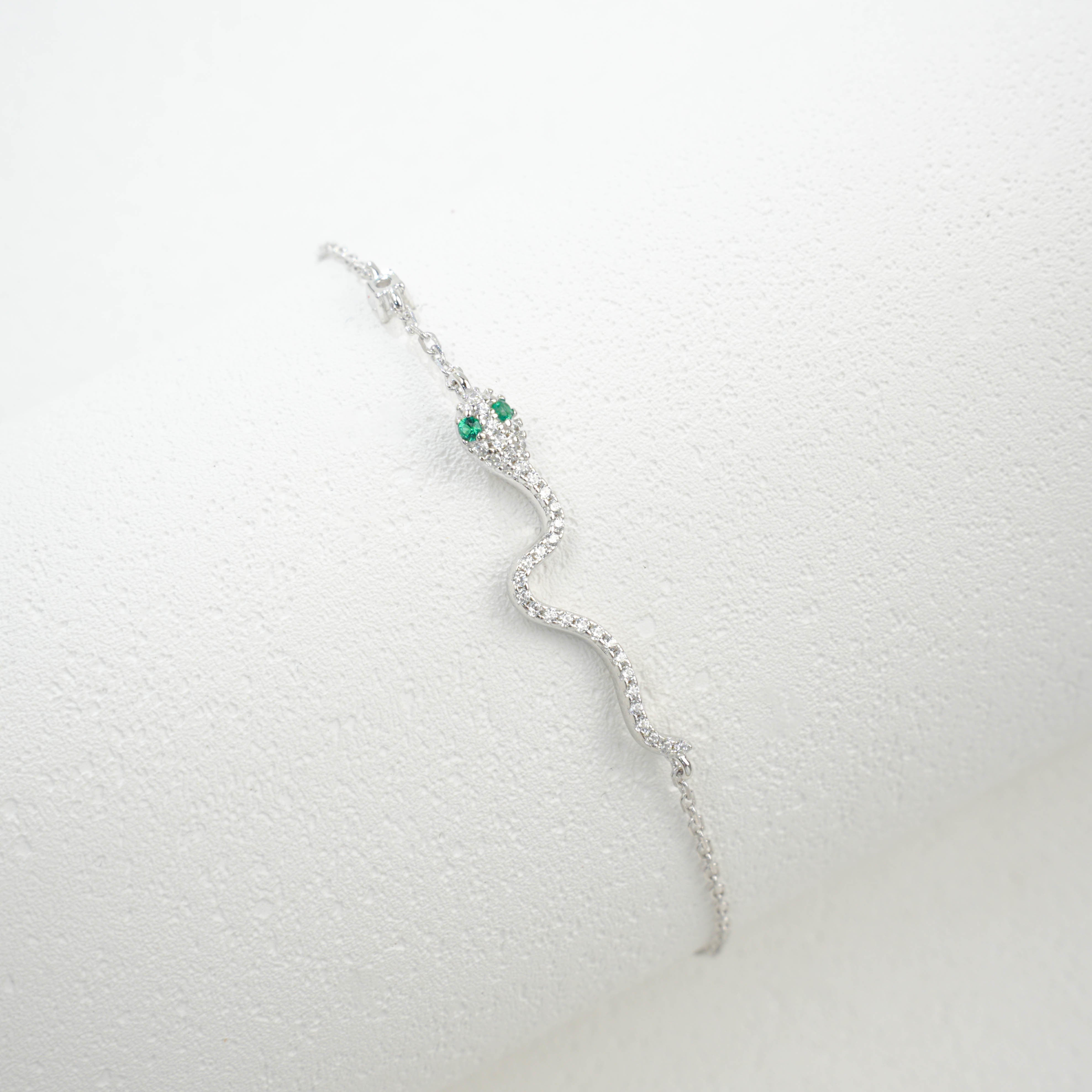 Lab-Grown Emerald - Soft Ripple Emerald Star Fine Chain Bracelet