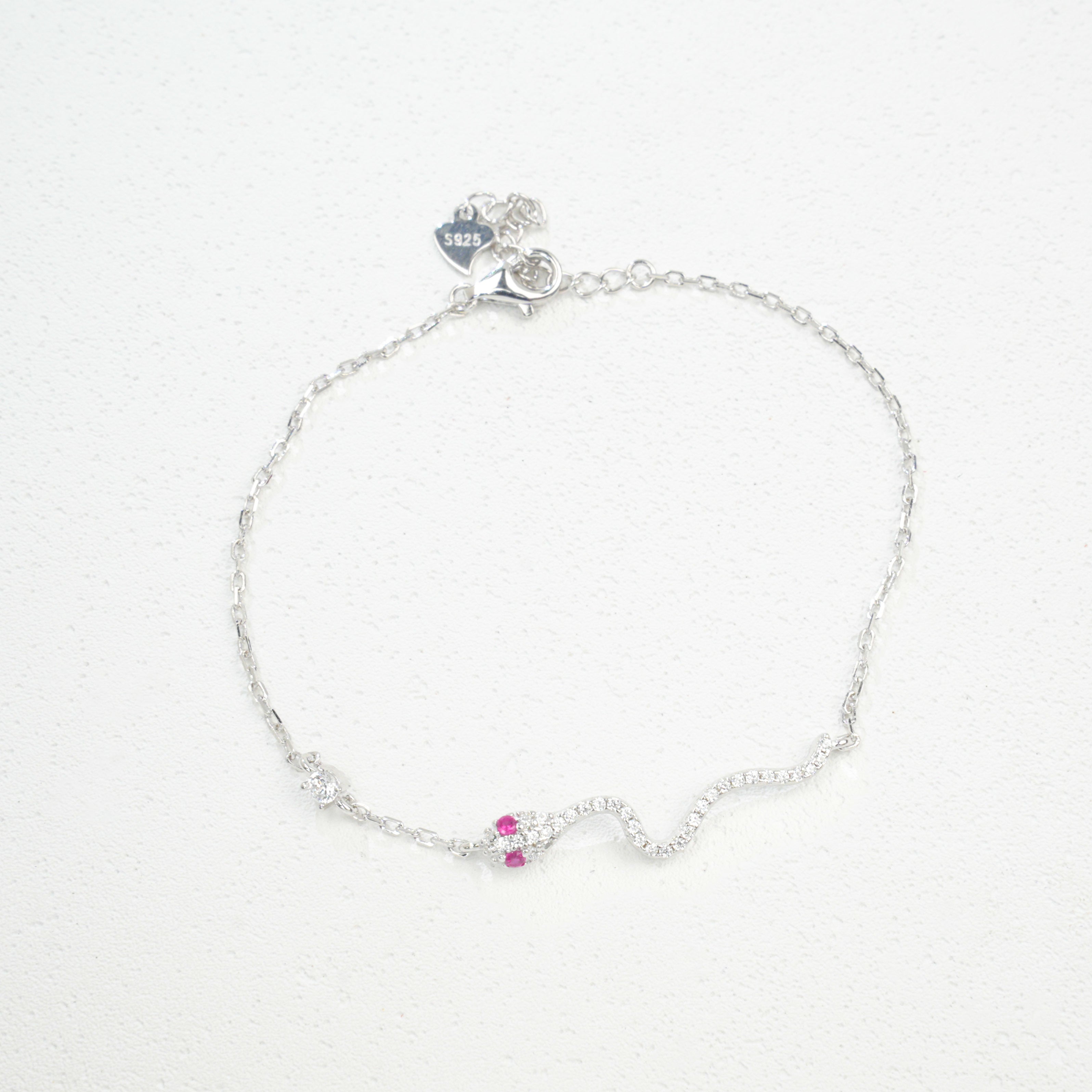 Lab-Grown Emerald - Soft Ripple Emerald Star Fine Chain Bracelet