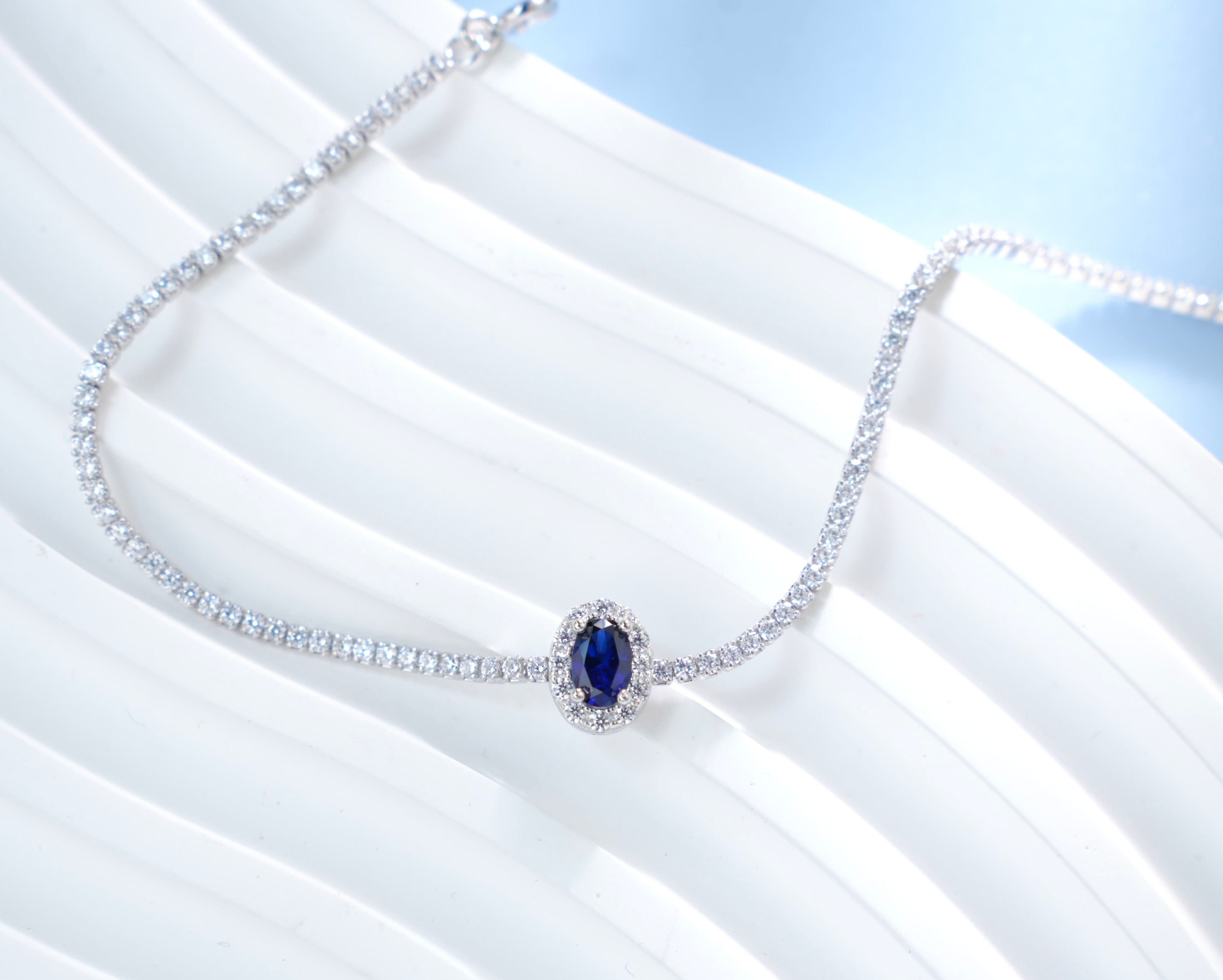 Lab-Grown Sapphire - Oval Blue Diamond-Halo Fine Chain Bracelet