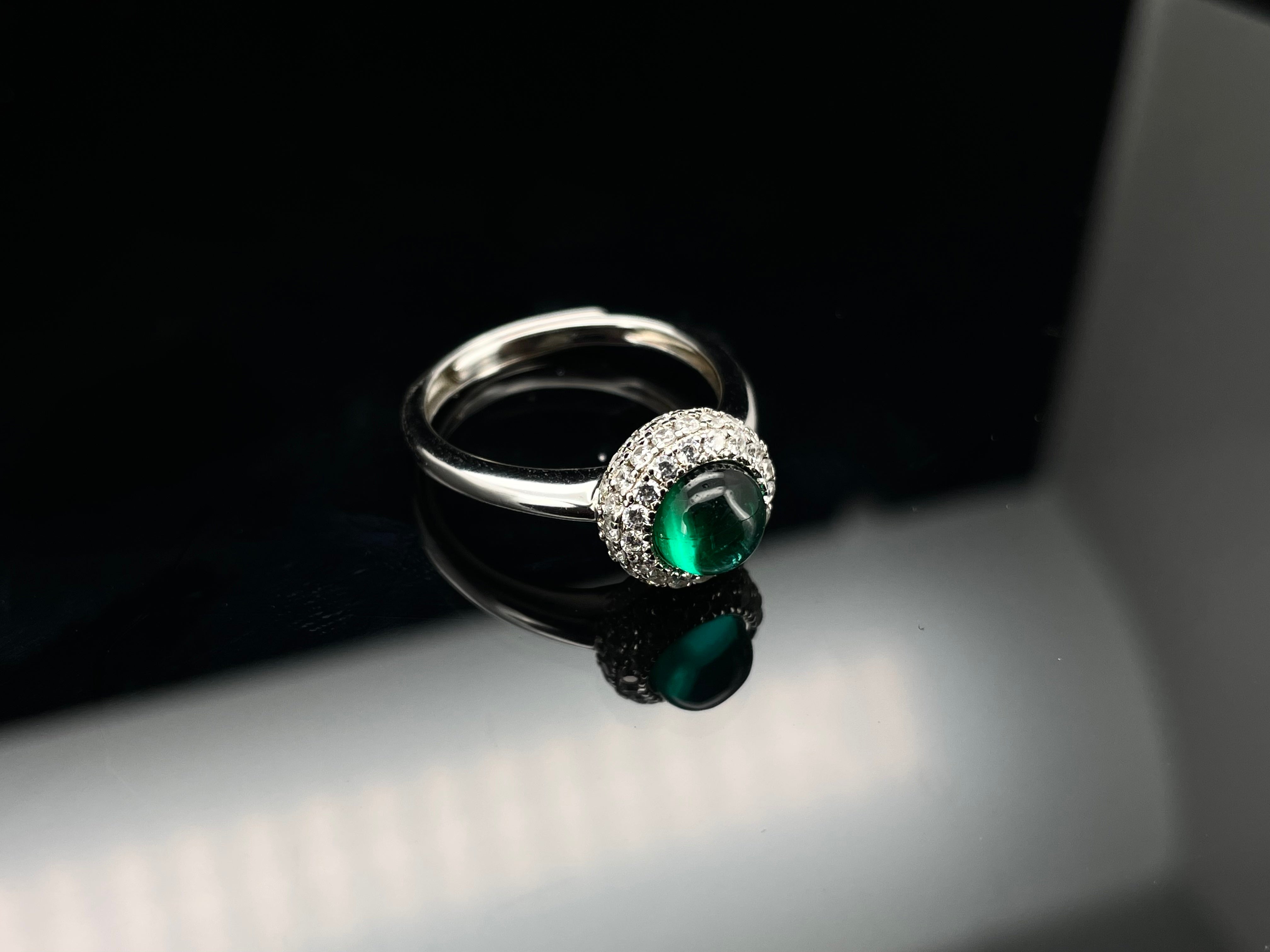 Lab-Grown Emerald - Emerald Bead Diamond-Halo Round-Set Ring