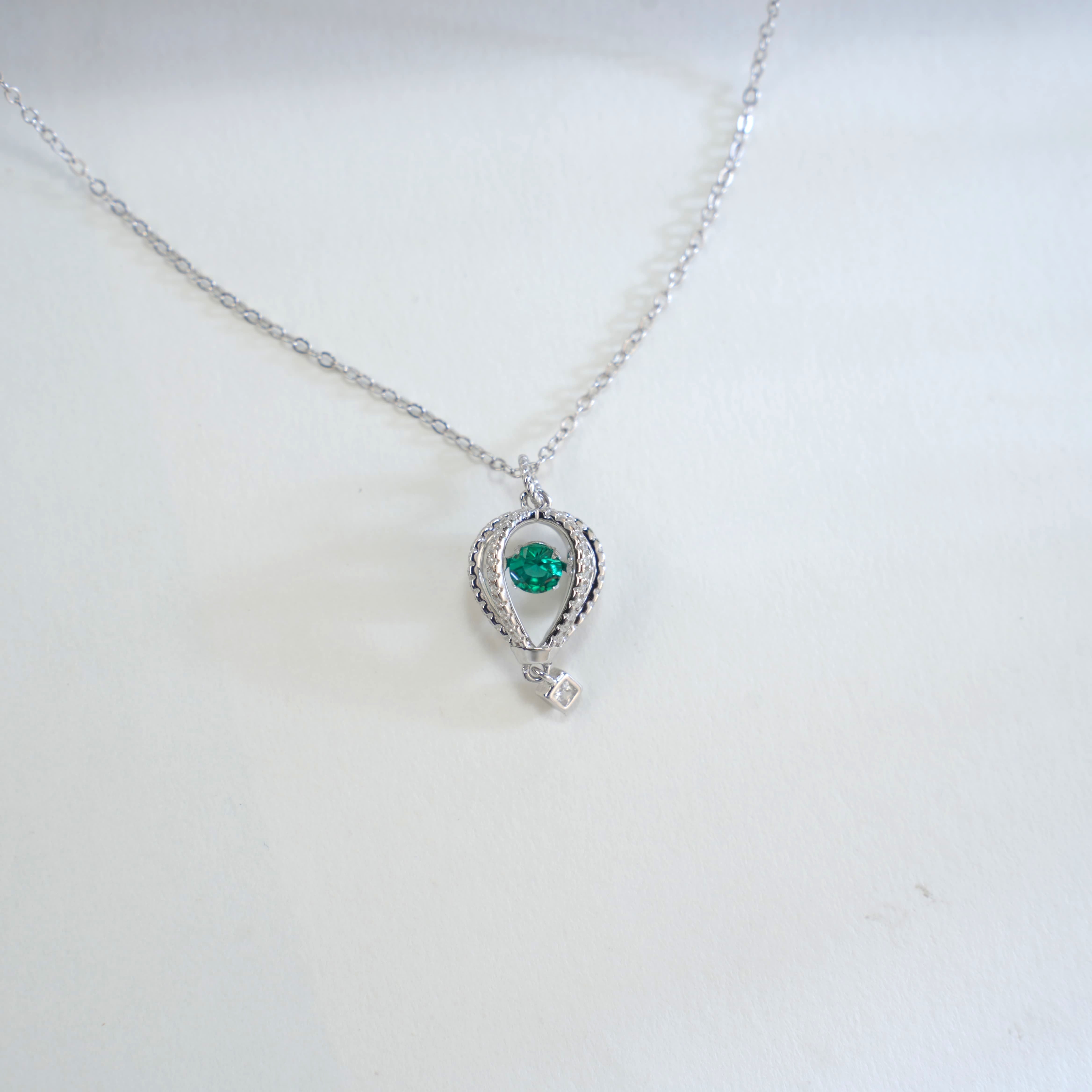Emerald Hot Air Balloon Necklace | Lab-Created Gemstone