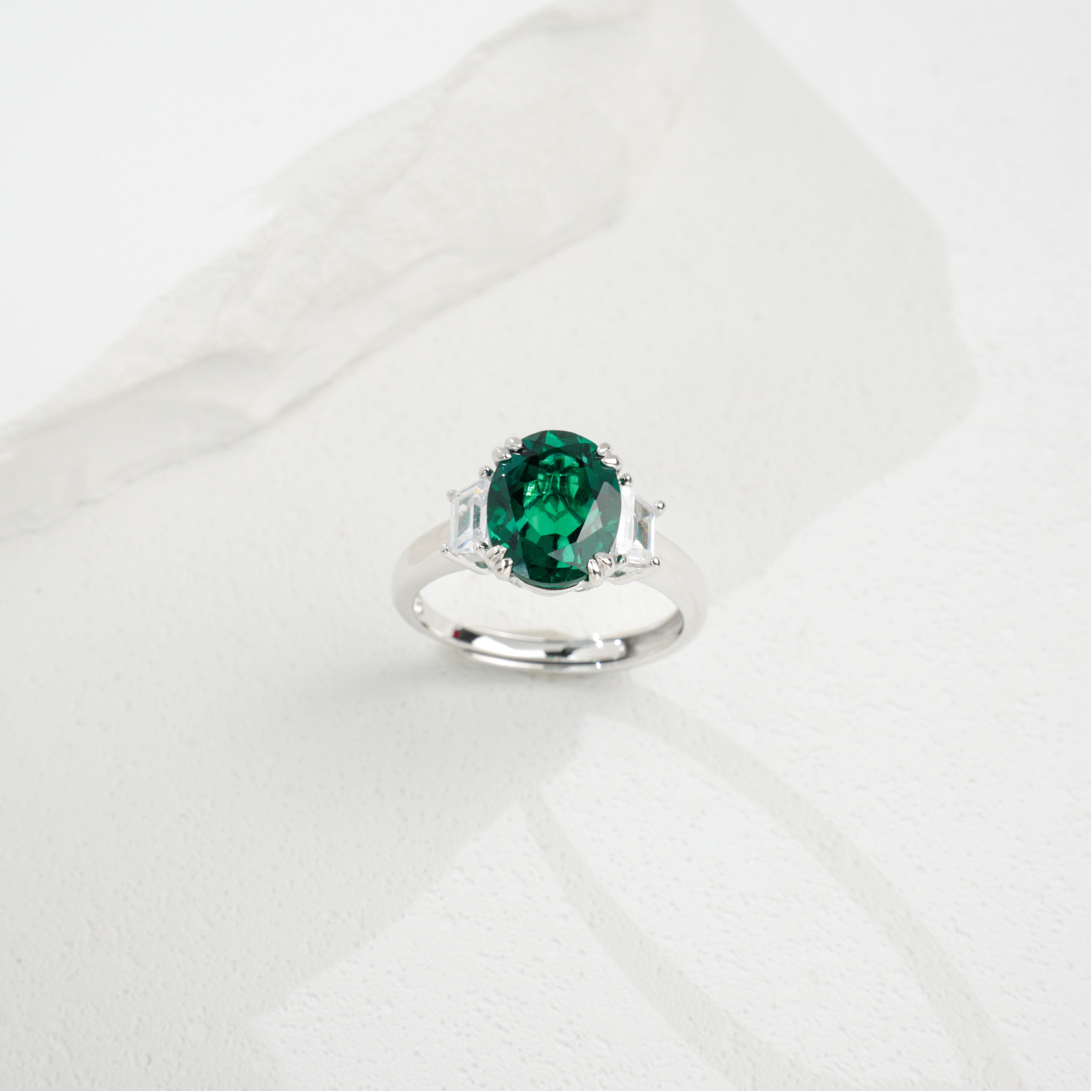 Dual Wings Radiance | Symmetrically Set Oval Lab-Created Emerald Ring