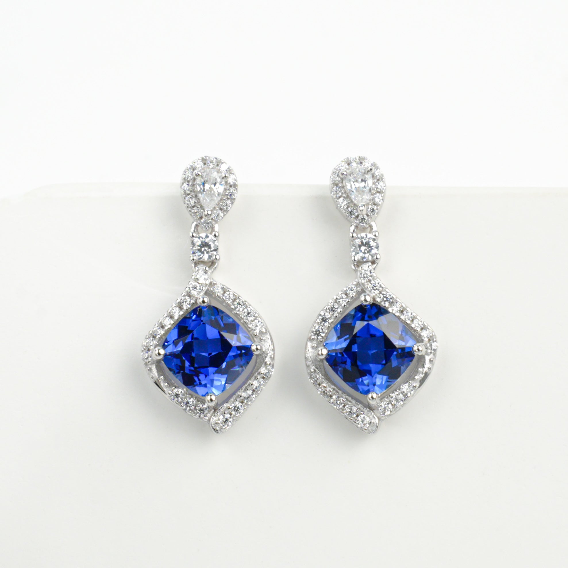 Cultured Emerald - Elegant Diamond Earrings