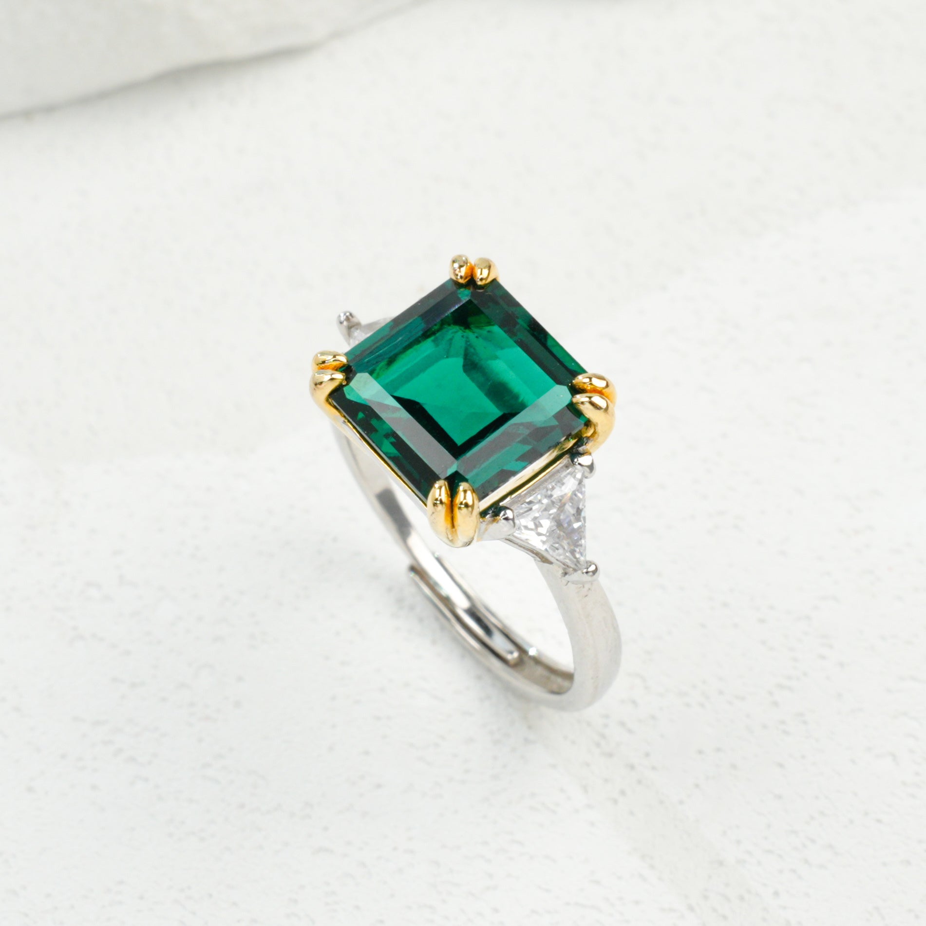 Lab-Grown Emerald - Gold-Inlaid Square Mirror Emerald Glow Ring