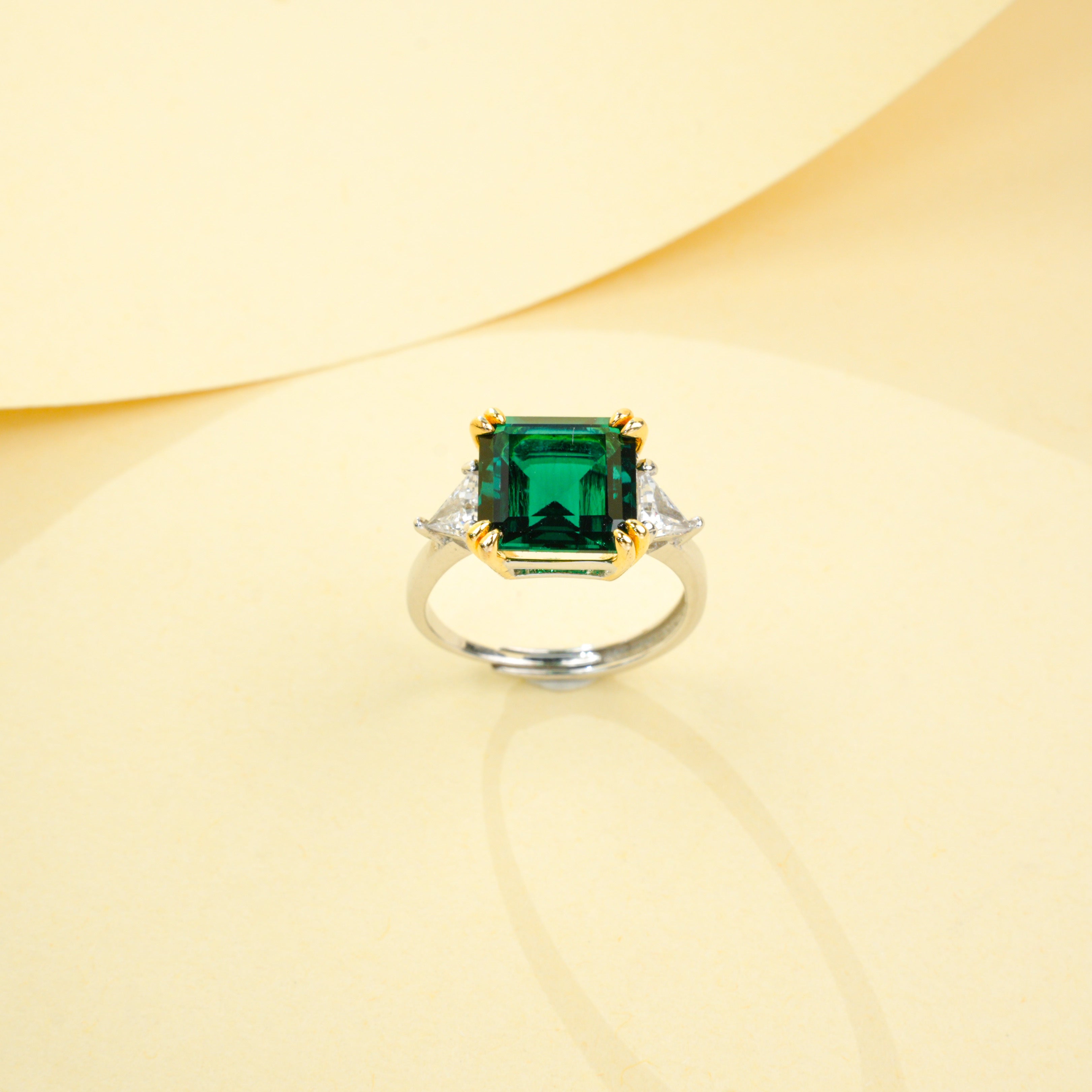 Lab-Grown Emerald - Gold-Inlaid Square Mirror Emerald Glow Ring