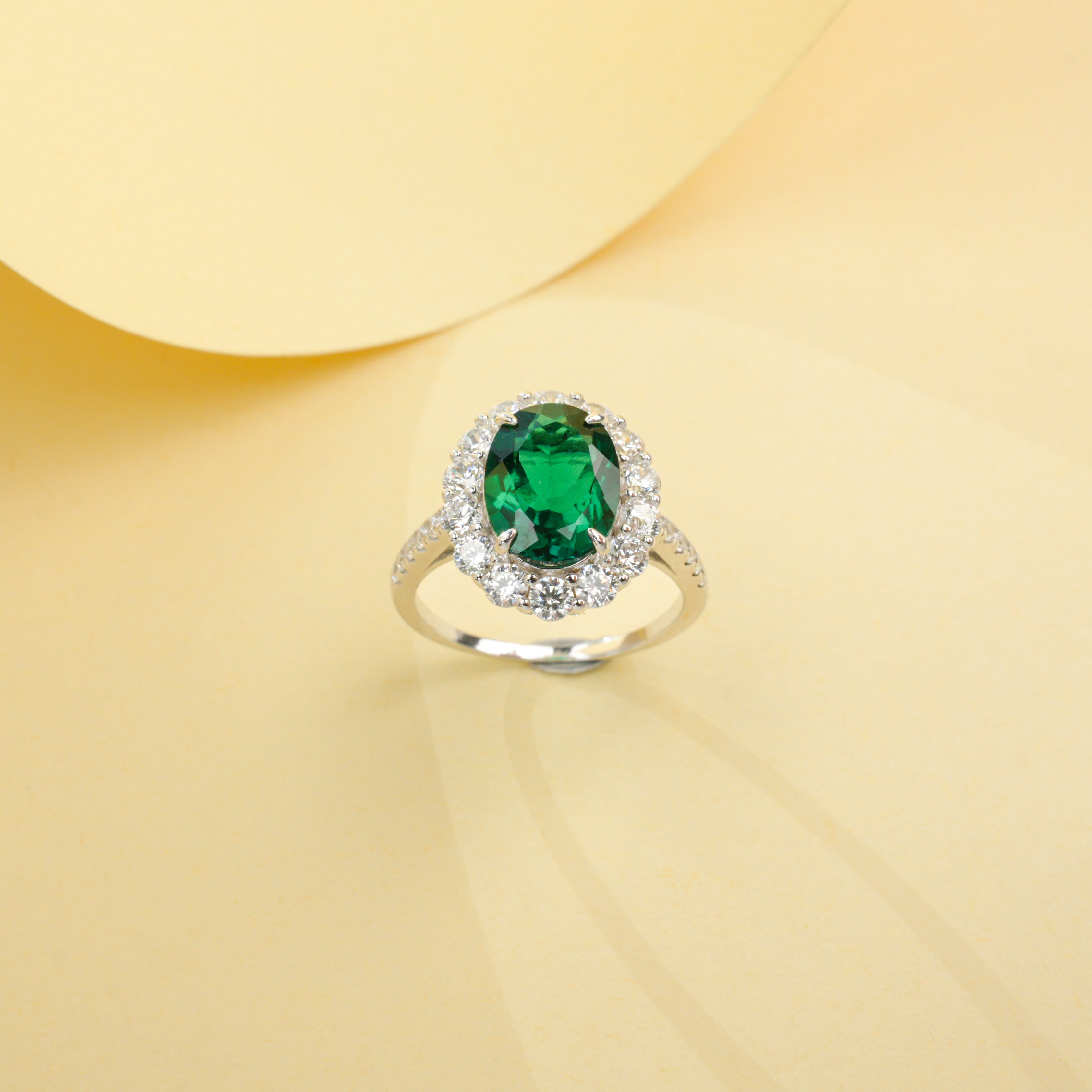 Lab-Grown Emerald - Star Halo Emerald Melody Oval-Cut Ring