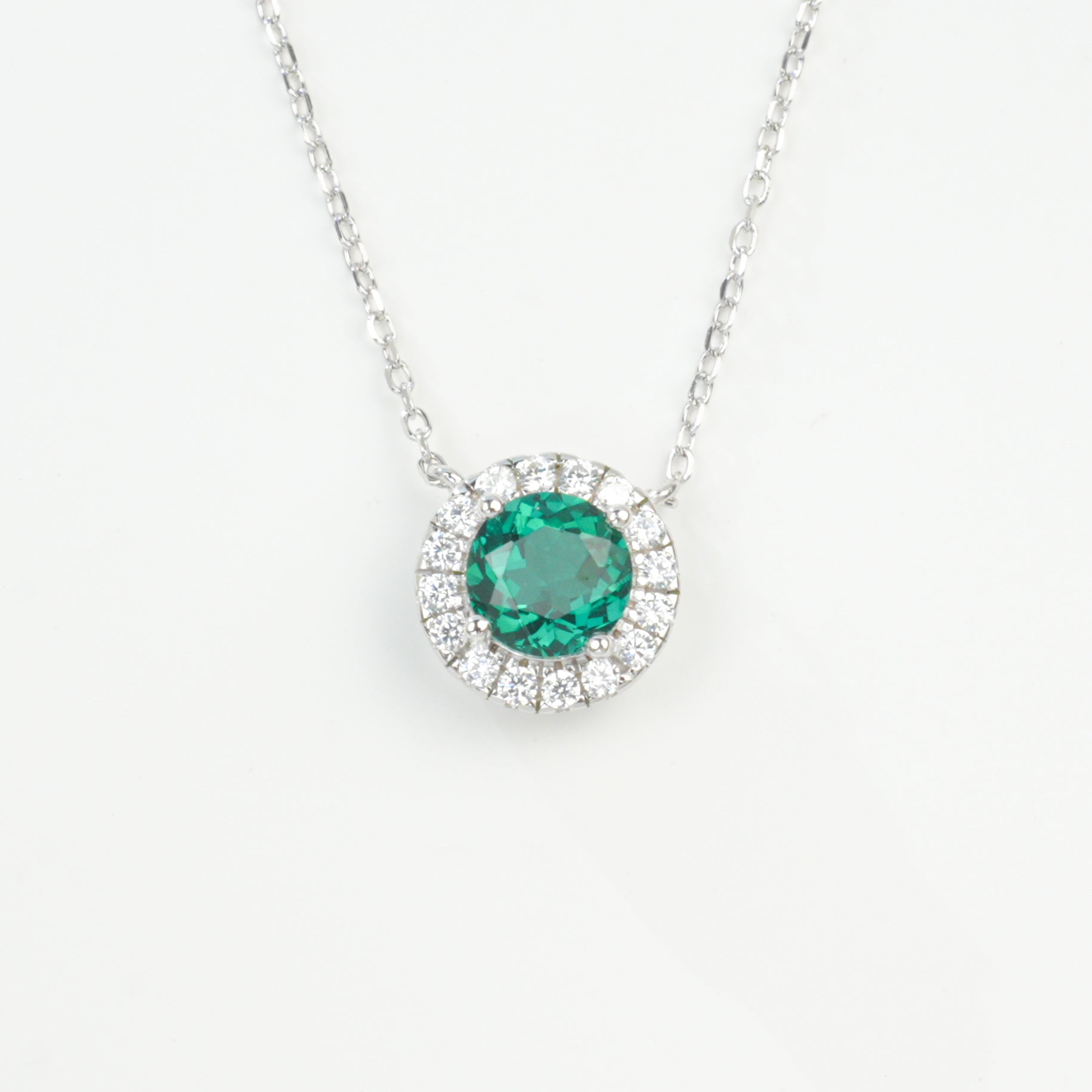 Lab-Grown Emerald - Round Emerald Star Halo Necklace
