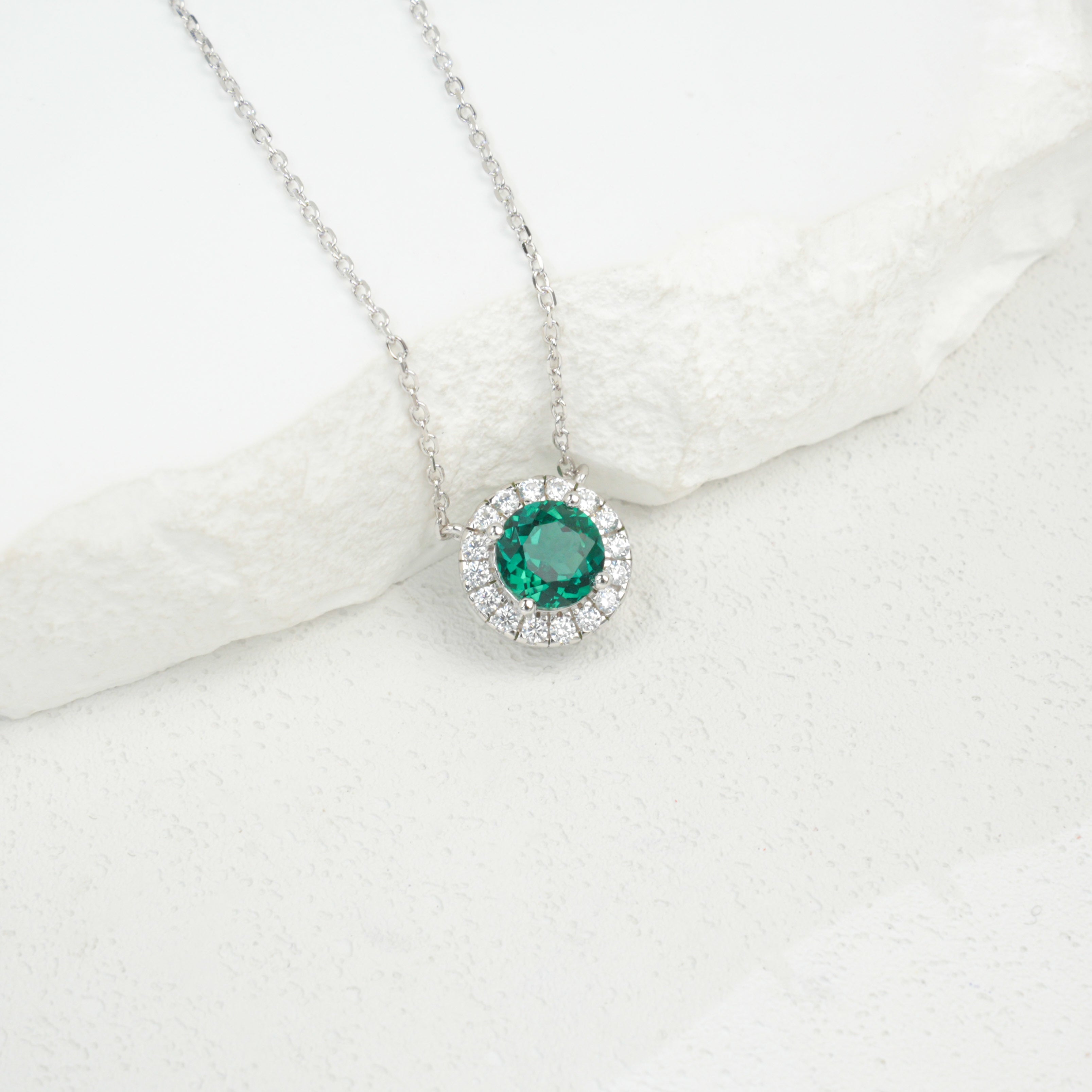 Lab-Grown Emerald - Round Emerald Star Halo Necklace