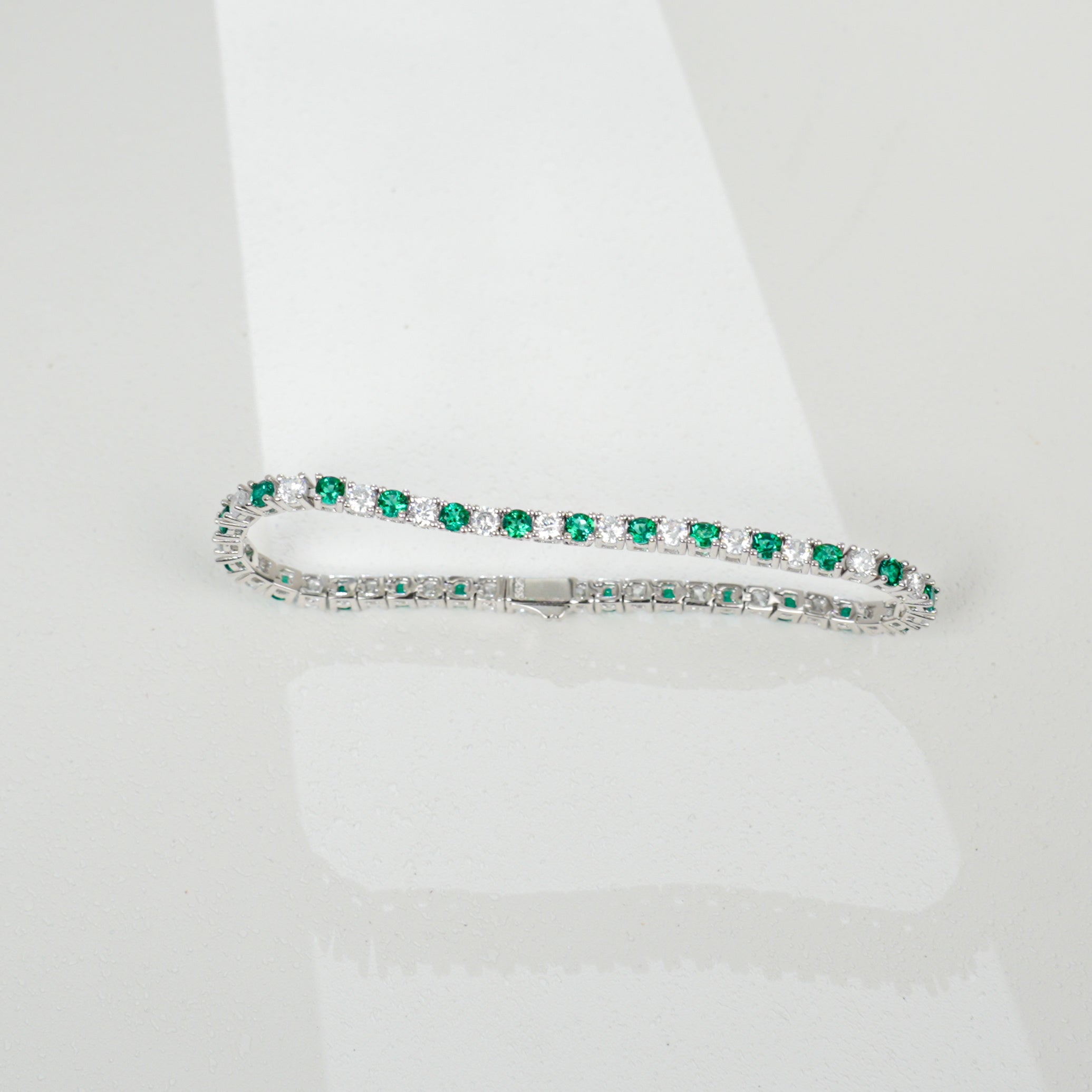 Lab-Grown Emerald - Emerald Diamond Fully Pavé Circle-Wrist Bracelet
