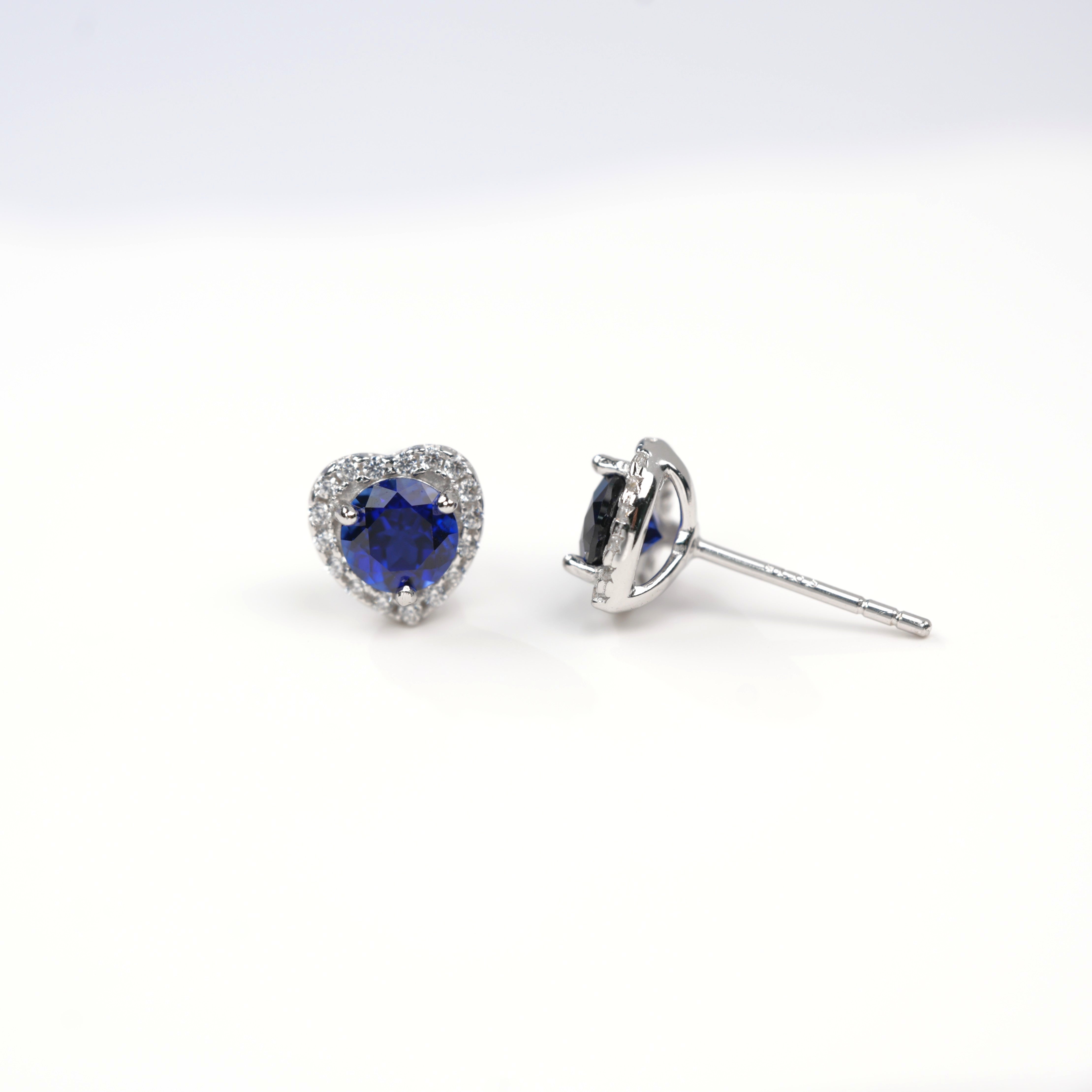 Lab-Grown Sapphire - Indigo Round Diamond Heart Starburst Studs