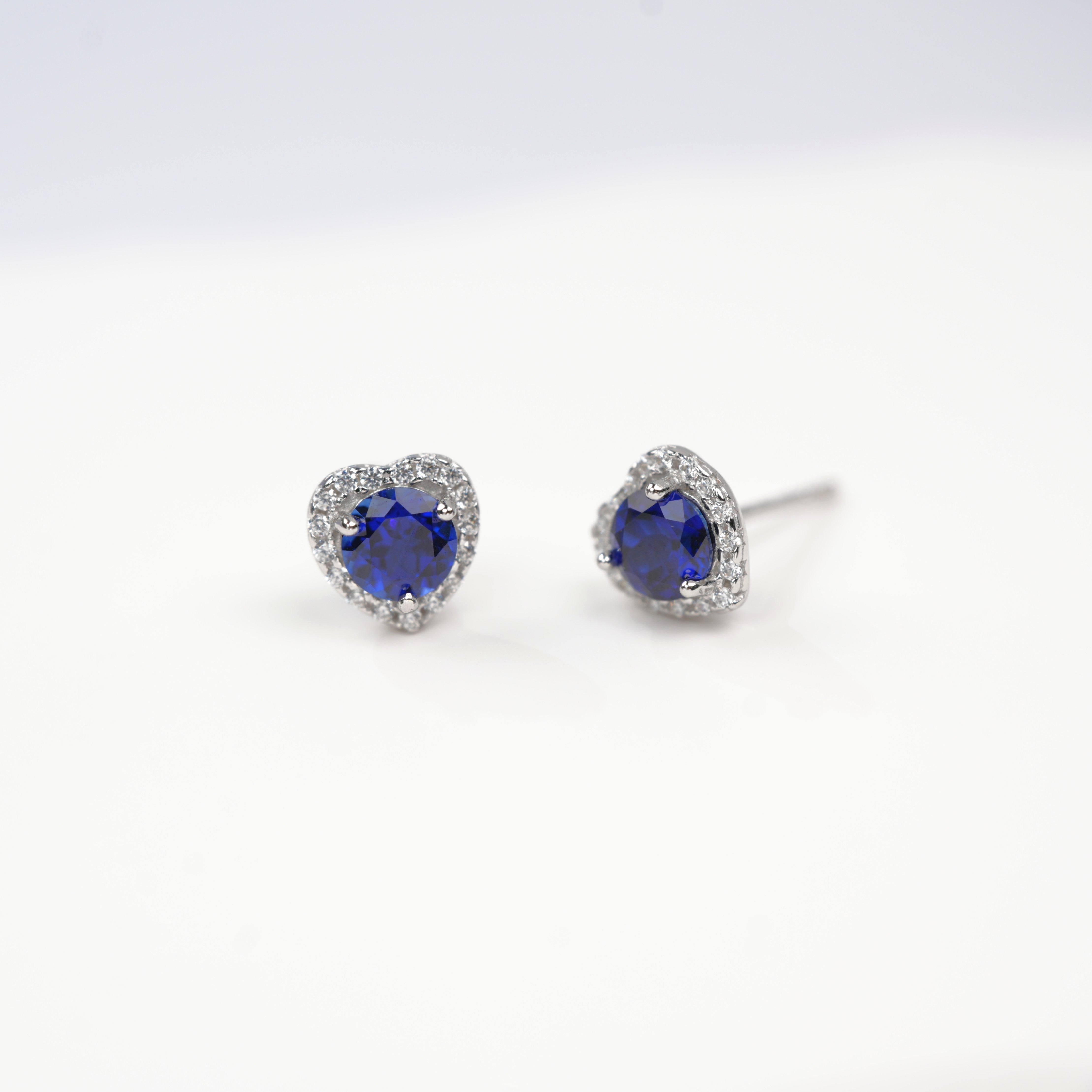 Lab-Grown Sapphire - Indigo Round Diamond Heart Starburst Studs