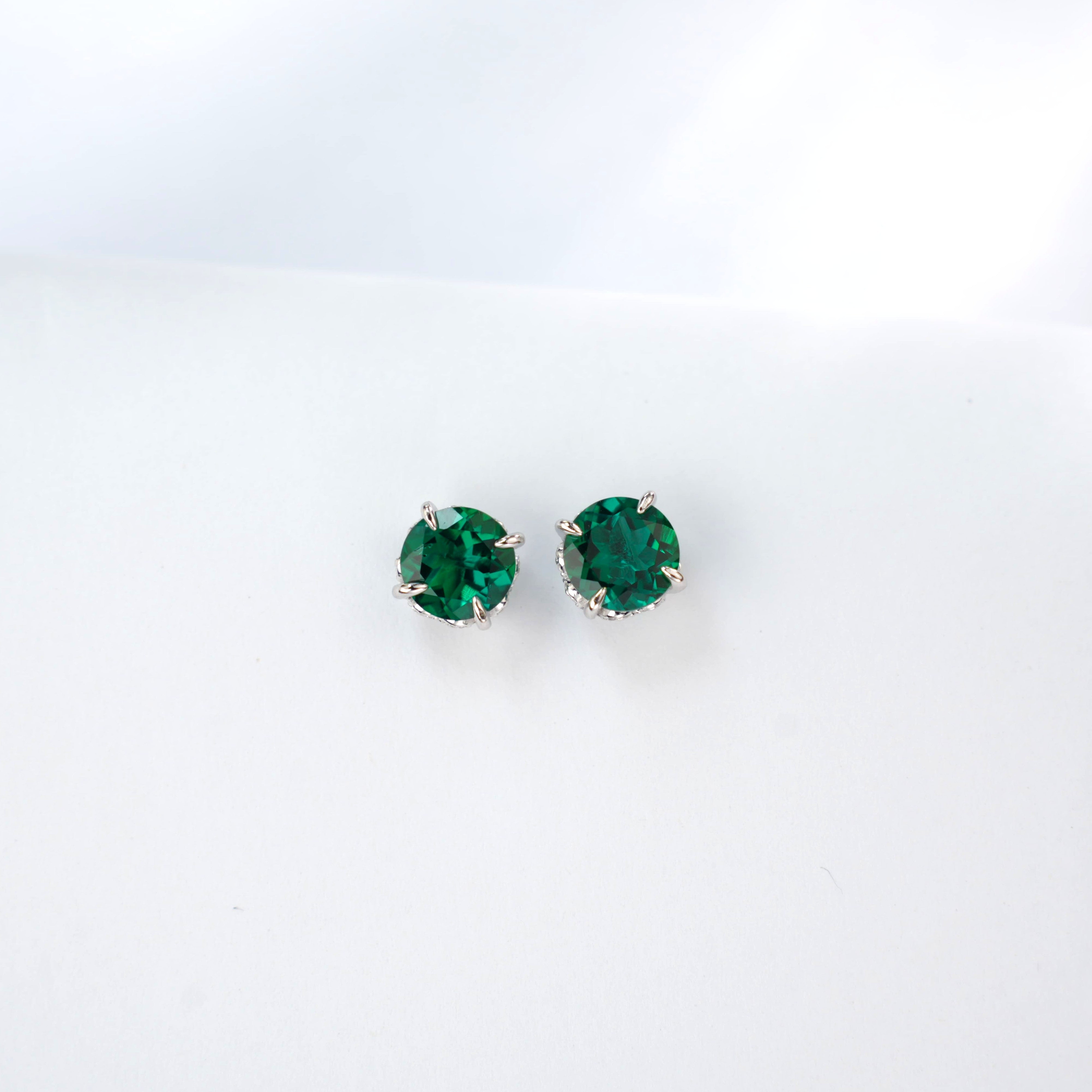 Lab-Grown Emerald - Green Round Diamond Stud Minimalist Earrings