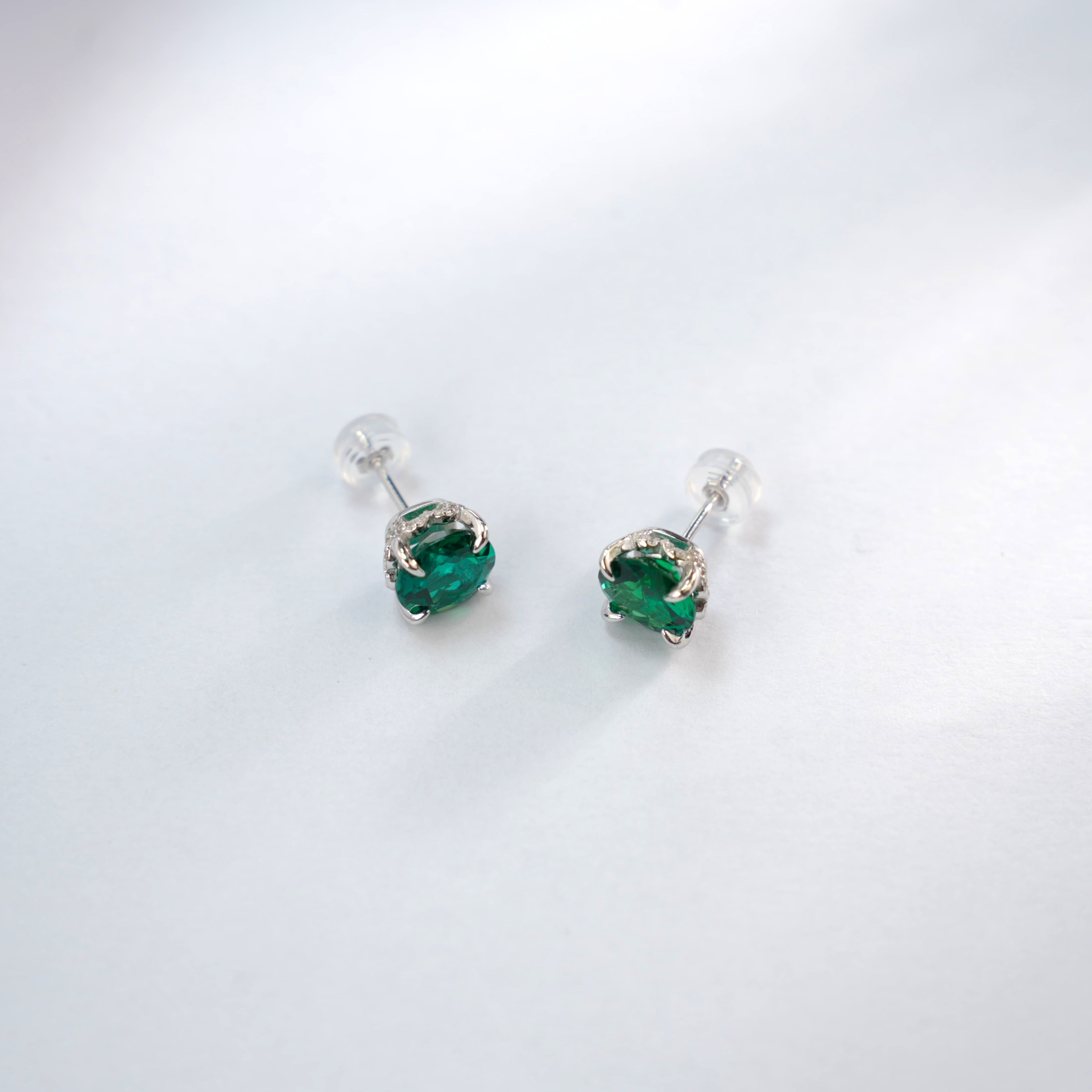 Lab-Grown Emerald - Green Round Diamond Stud Minimalist Earrings