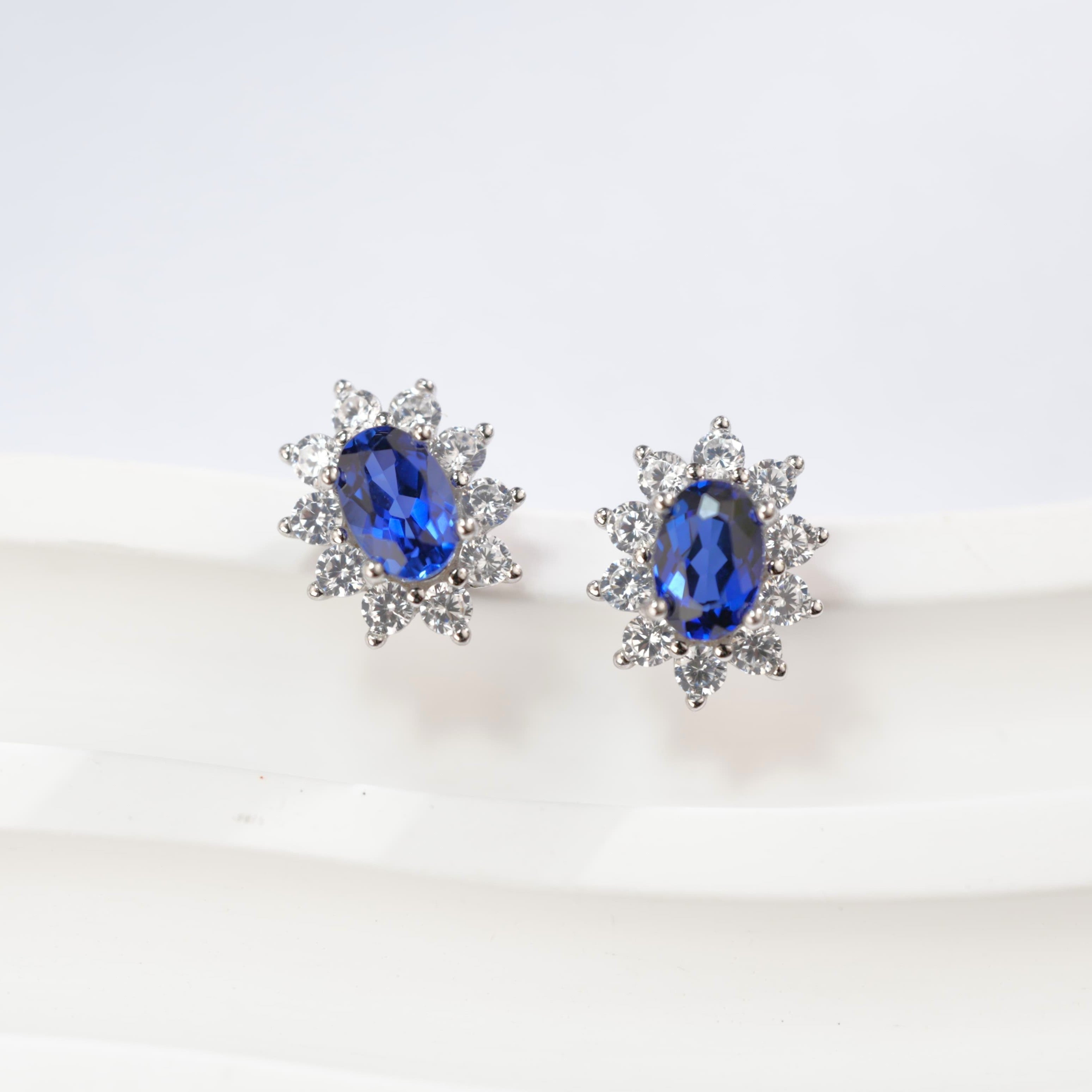 Lab-Grown Emerald - Oval Emerald Diamond Star Cluster Stud Earrings