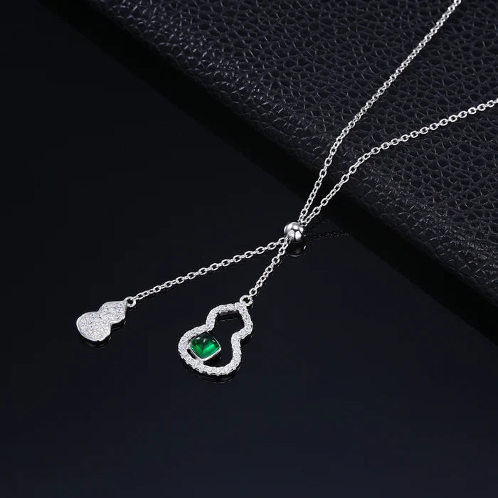 Double Blessing | Hollow Gourd Set with Diamonds Emerald Necklace