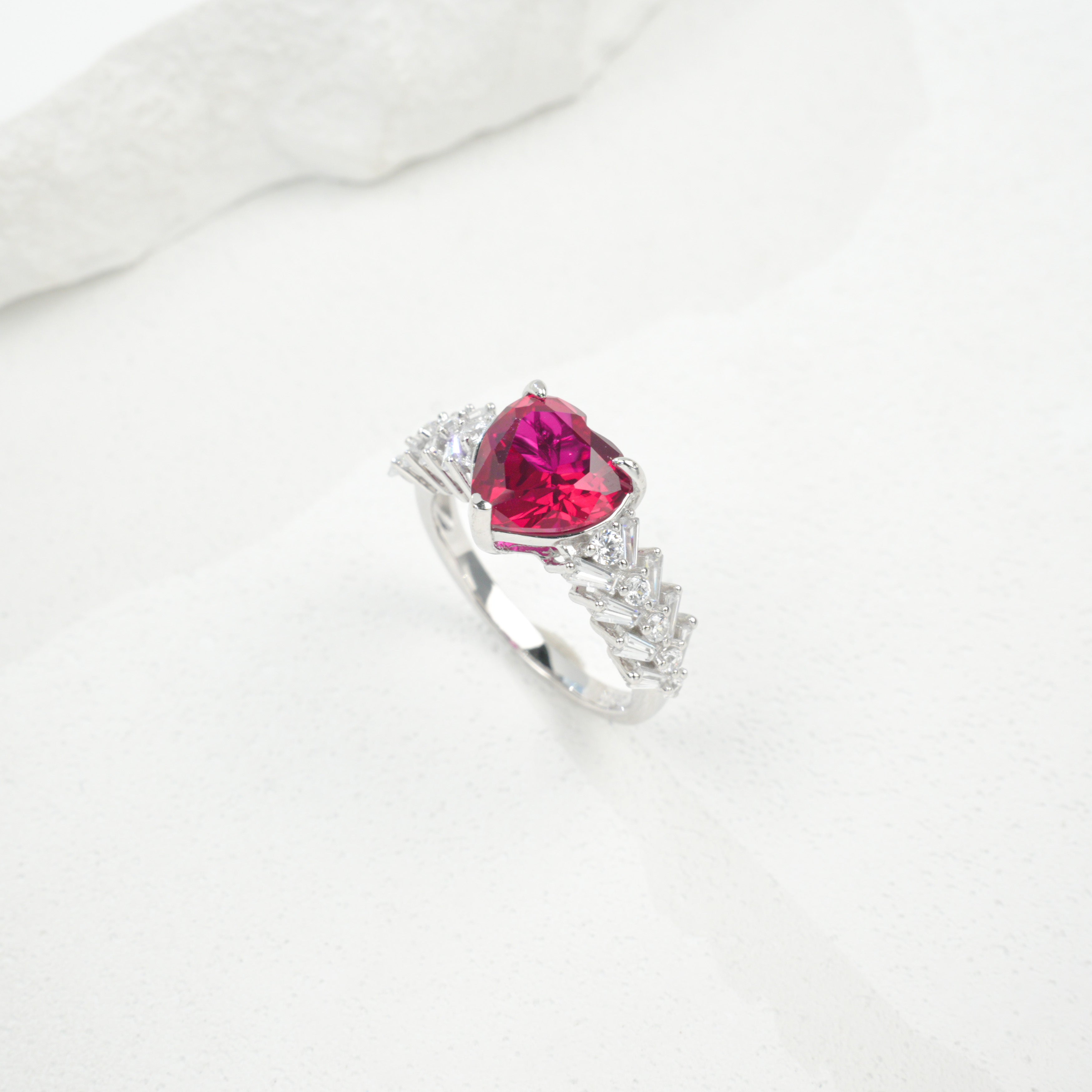 Lab-Grown Emerald - Heartburst Emerald Feather Ring