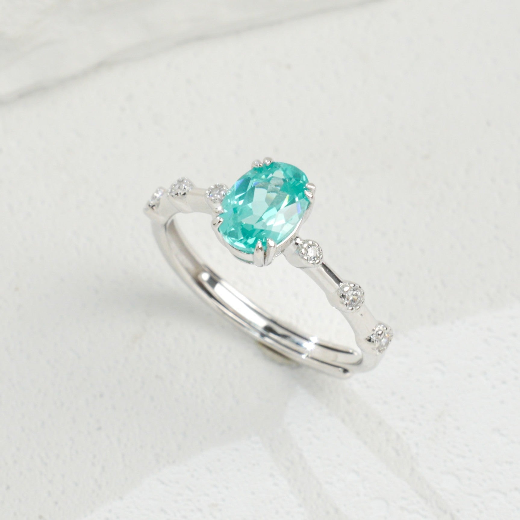 Oval Paraiba Ring