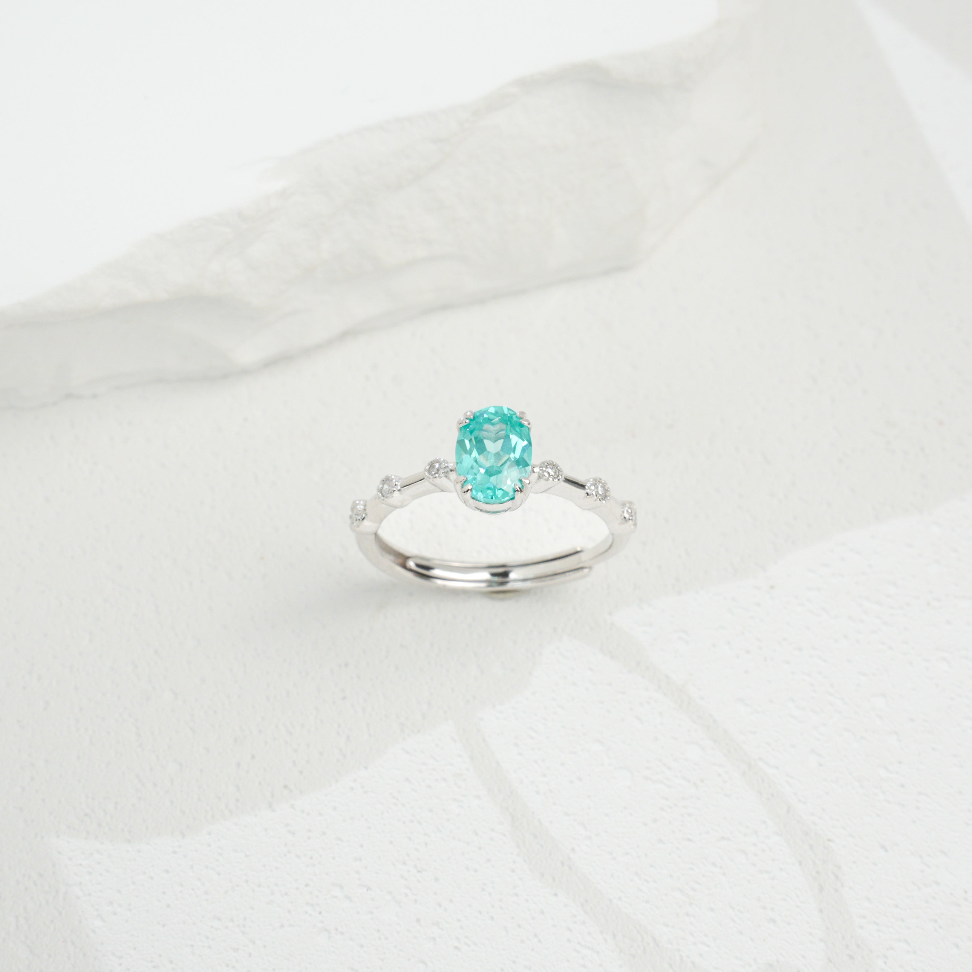Oval Paraiba Ring