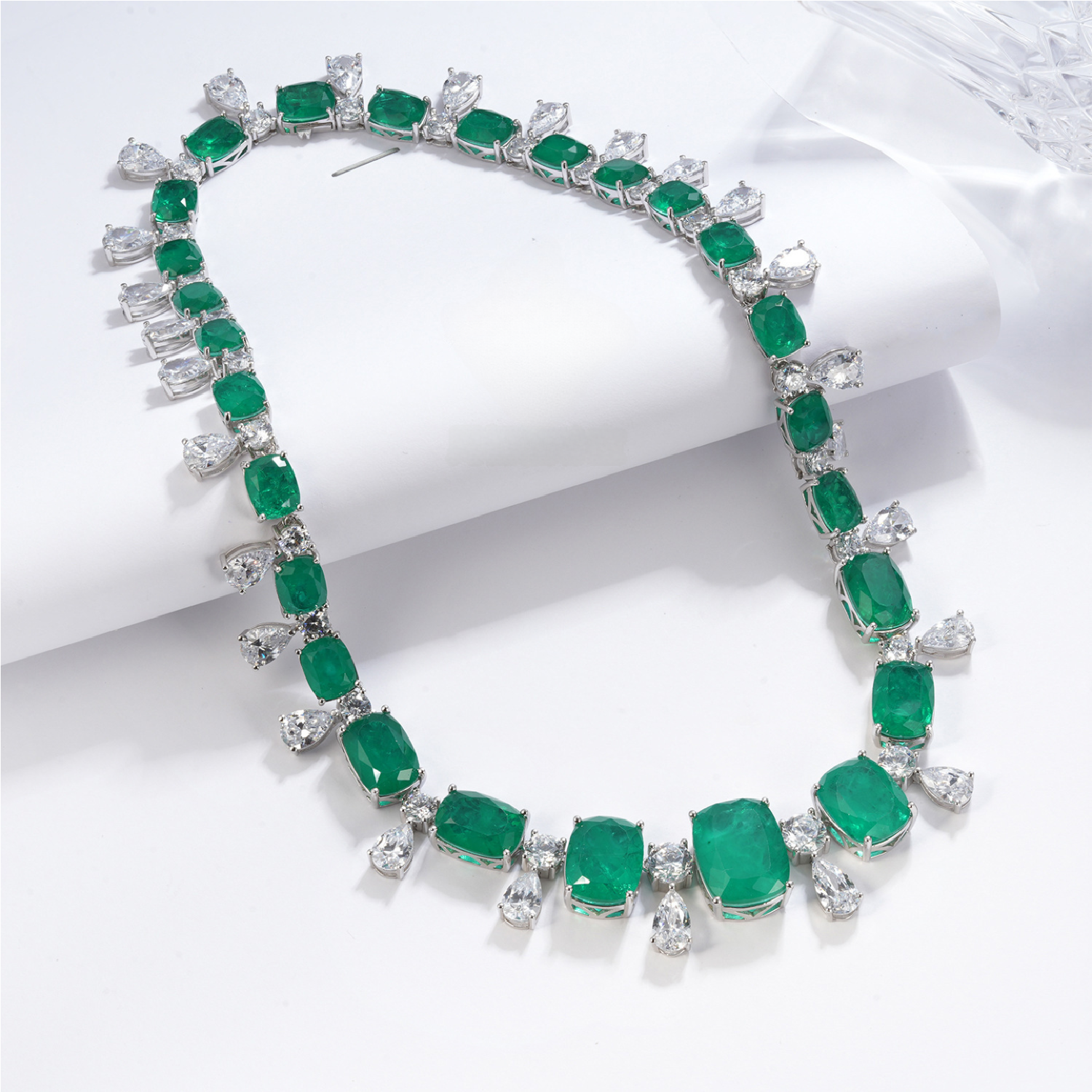 Luxury Emerald Statement Necklace