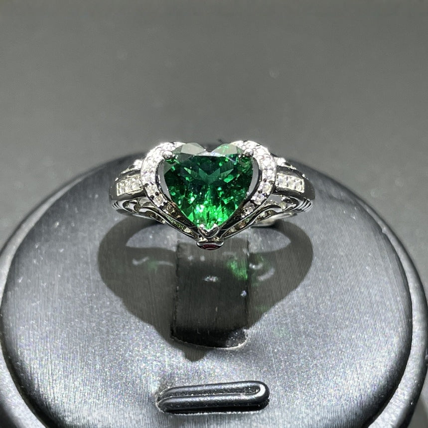 Heart Emerald Halo Ring